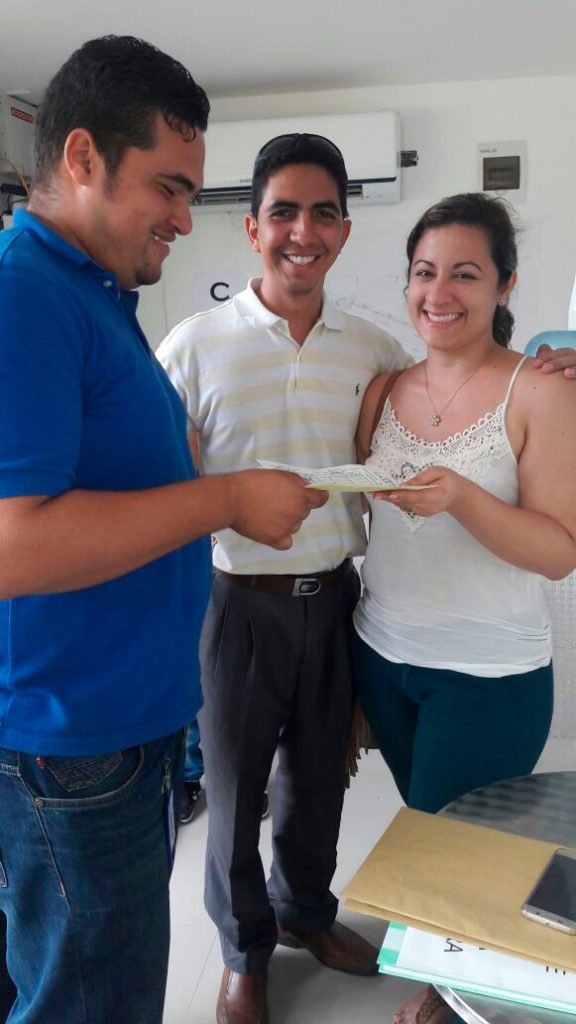 Clientes satisfechos con Constructora Navarro e hijos